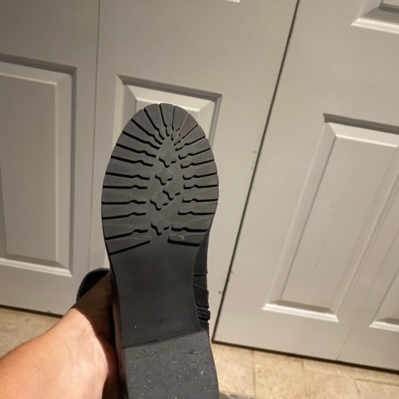 Talbots Excellent condition Black zippered boots - Picture 5 of 10